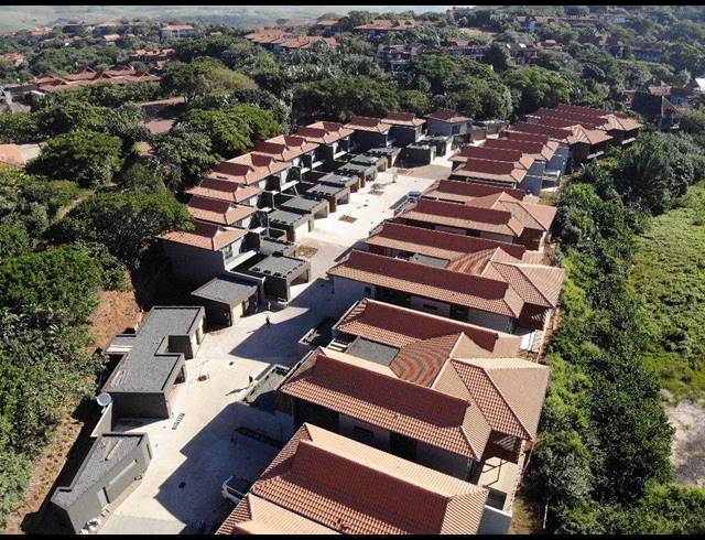 4 BEDROOM TOWNHOUSE FOR SALE IN ZIMBALI ESTATE